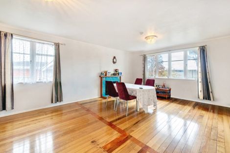 Photo of property in 144 Hepburn Road, Glendene, Auckland, 0602