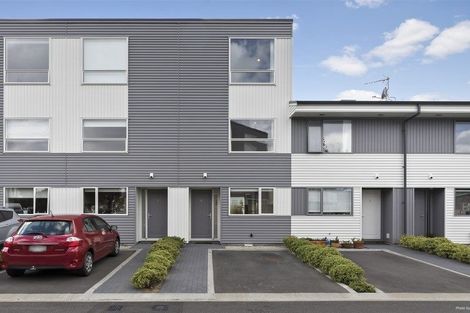 Photo of property in 6/2 Stone Street, Miramar, Wellington, 6022