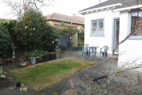 Photo of property in 55 North Avon Road, Richmond, Christchurch, 8013