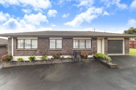 Photo of property in 1/111 Sturges Road, Henderson, Auckland, 0612