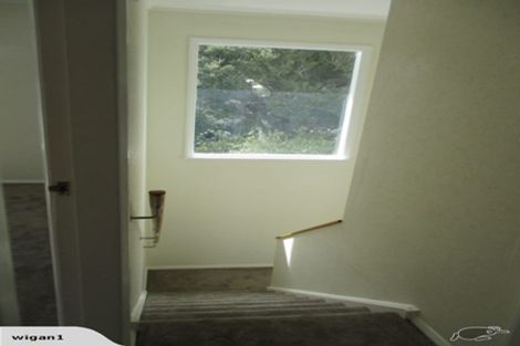 Photo of property in 6a Agra Crescent, Khandallah, Wellington, 6035