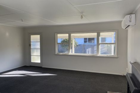 Photo of property in 5 Queen Street, Pareora, 7912