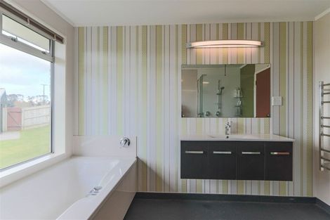 Photo of property in 2599 Mountain Road, Tariki, Stratford, 4394