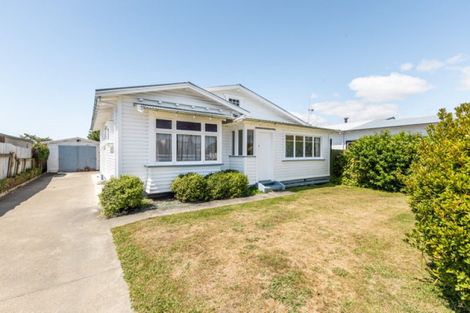 Photo of property in 402 Massey Street, Akina, Hastings, 4122