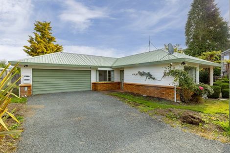 Photo of property in 1/8 Kathleen Place, Rainbow Point, Taupo, 3330