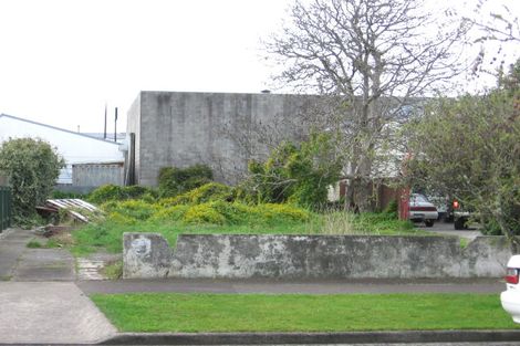 Photo of property in 11 Lombard Street, Palmerston North, 4410