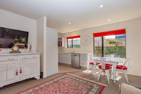 Photo of property in 2/85 Yaldhurst Road, Sockburn, Christchurch, 8042