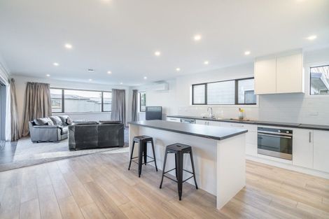 Photo of property in 143 Great North Road, Winton, 9720