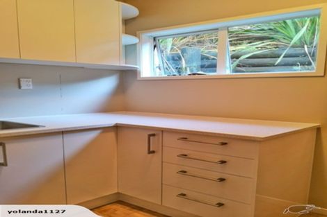 Photo of property in 70a Beach Road, Castor Bay, Auckland, 0620