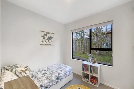 Photo of property in 23 Ian Sage Avenue, Torbay, Auckland, 0630