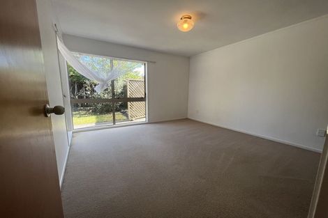 Photo of property in 2/15 Golfland Drive, Golflands, Auckland, 2013