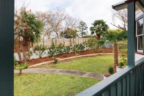 Photo of property in 16 Margaret Street, Roslyn, Palmerston North, 4414