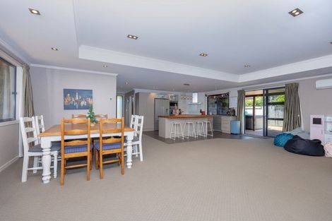 Photo of property in 2 Sherwin Avenue, Albert Town, Wanaka, 9305