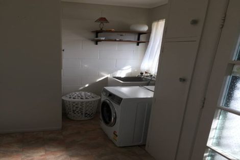 Photo of property in 2/33 Miles Avenue, Papatoetoe, Auckland, 2025