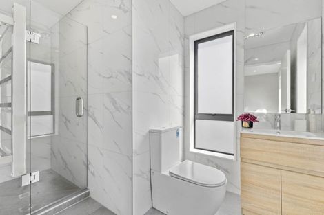 Photo of property in 24a Wayne Drive, Mangere, Auckland, 2022