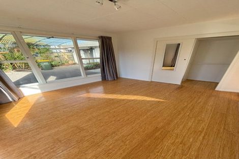 Photo of property in 10 Kowhai Street, Hamilton Lake, Hamilton, 3204