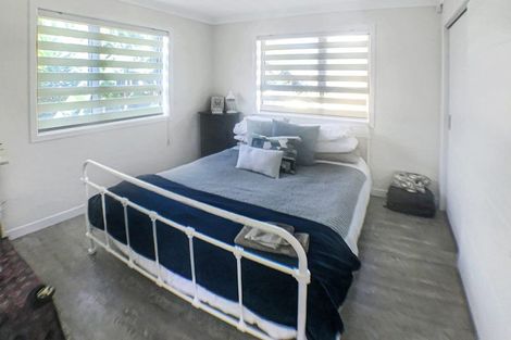 Photo of property in 9a Bruce Road, Glenfield, Auckland, 0629