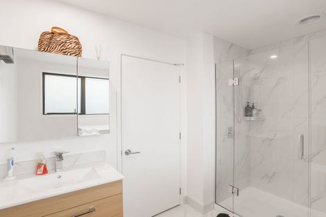 Photo of property in 3/2 Taramea Place, Addington, Christchurch, 8024