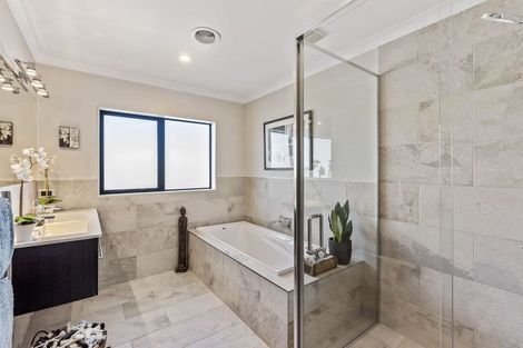 Photo of property in 85 Kotuku Drive, Paraparaumu Beach, Paraparaumu, 5032