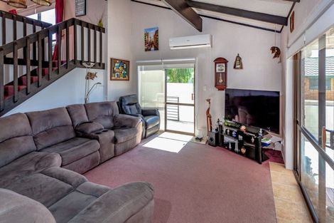 Photo of property in 113 Lorraine Place, Whangamata, 3620