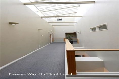 Photo of property in 1c/11 London Street, Hamilton Central, Hamilton, 3204