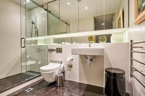 Photo of property in Clyde Quay Wharf, 2b/6 Clyde Quay Wharf, Te Aro, Wellington, 6011