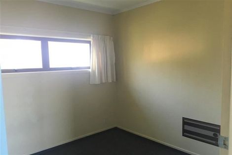 Photo of property in 117 Taradale Road, Onekawa, Napier, 4110