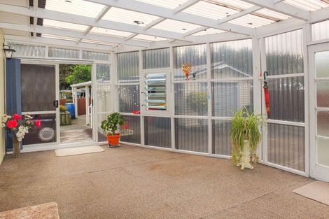 Photo of property in 18 Hulke Street, Foxton, 4814