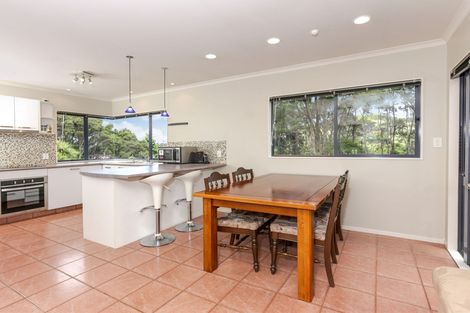 Photo of property in 354 Huia Road, Titirangi, Auckland, 0604