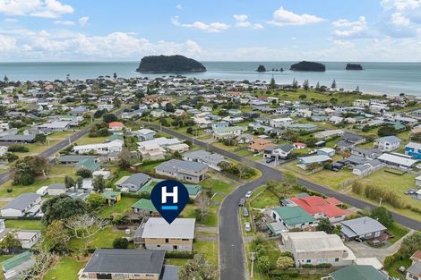 Photo of property in 207 Weka Street, Whangamata, 3620