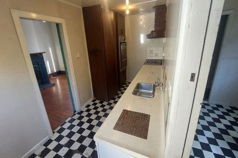 Photo of property in 27 Lincoln Road, Hillmorton, Christchurch, 8024