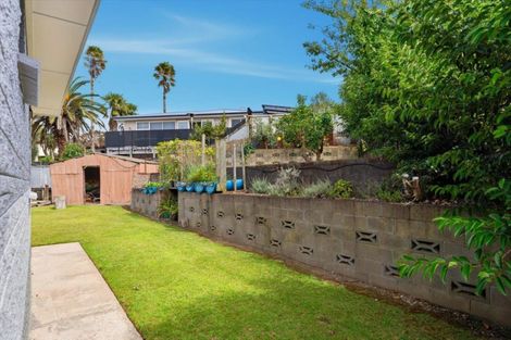 Photo of property in 14 Gilmore Street, Te Puke, 3119