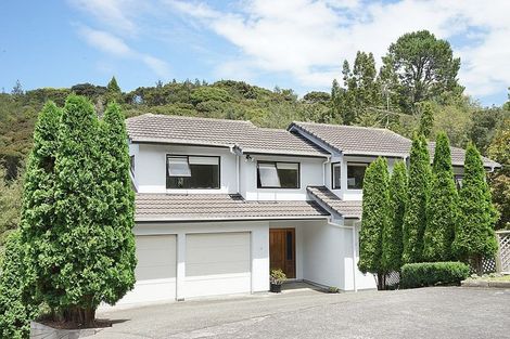 Photo of property in 17 Homewood Place, Chatswood, Auckland, 0626