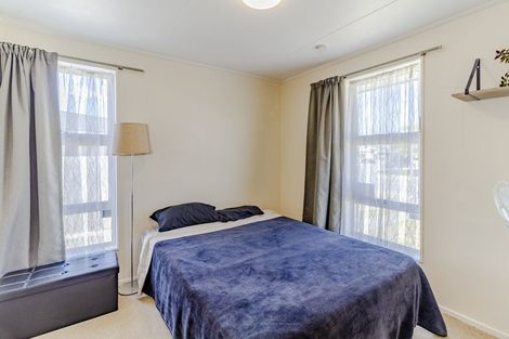 Photo of property in 12 Glamorgan Avenue, Tamatea, Napier, 4112