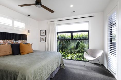 Photo of property in 8 Orite Drive, Welbourn, New Plymouth, 4310