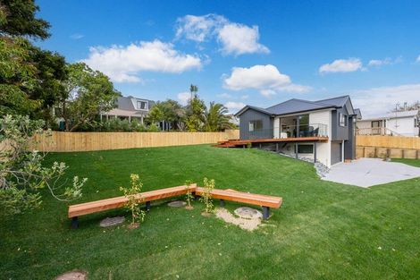 Photo of property in 12a Walbrook Road, Manly, Whangaparaoa, 0930