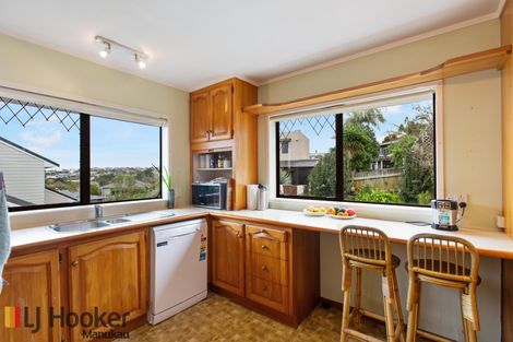 Photo of property in 1/52 Haseler Crescent, Howick, Auckland, 2014