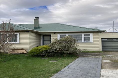 Photo of property in 54 Beauchamp Street, Tawa, Wellington, 5028