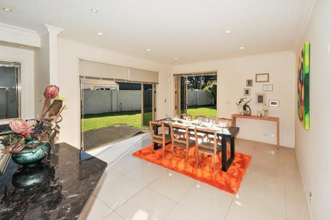 Photo of property in 17 Oak Manor Drive, Albany, Auckland, 0632