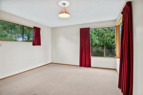 Photo of property in 87 Hawthornden Road, Avonhead, Christchurch, 8042