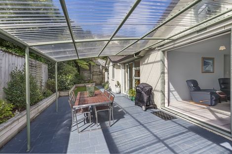 Photo of property in 171 Woodman Drive, Tawa, Wellington, 5028