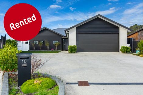 Photo of property in 10 Kerrigan Crescent, Wallaceville, Upper Hutt, 5018