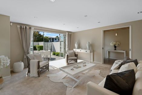 Photo of property in 72 Wai-iti Terrace, Bryndwr, Christchurch, 8052