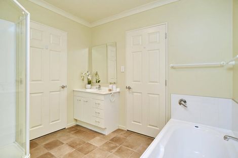 Photo of property in 7 Kowhai Avenue, Rangiora, 7400