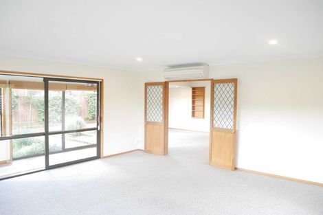 Photo of property in 89 Hawthornden Road, Avonhead, Christchurch, 8042
