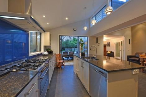 Photo of property in 27c Chatsworth Road, Silverstream, Upper Hutt, 5019