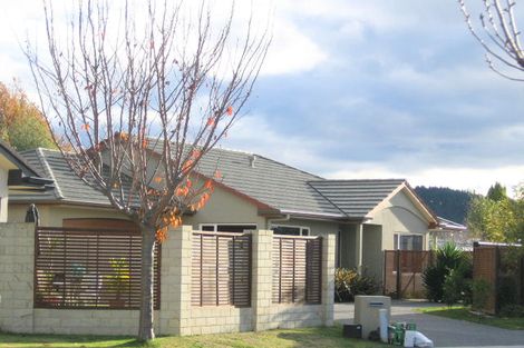 Photo of property in 5 Park Lane, Greenmeadows, Napier, 4112