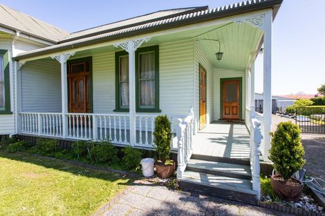 Photo of property in 36 Swinburn Street, Dannevirke, 4930