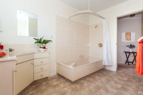 Photo of property in 209 College Street, West End, Palmerston North, 4412