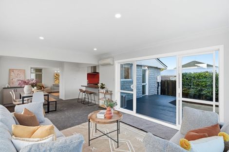Photo of property in 5 Birkenhead Street, Avonhead, Christchurch, 8042